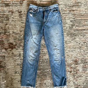 Mom Jean A&F Jeans Size 26